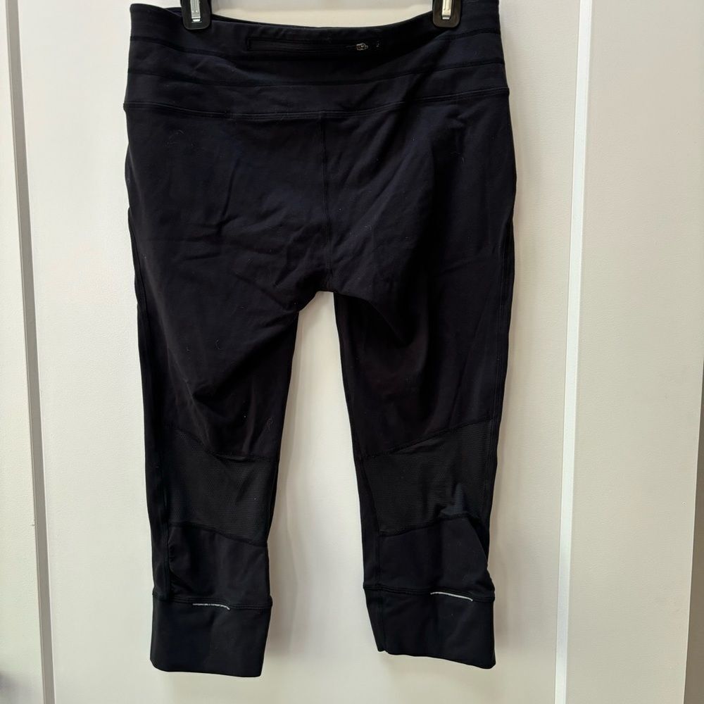 Athleta black 1/2 length crop legging, 2‎ pair womens size L - Picture 6 of 16